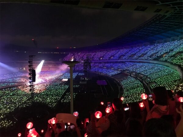 BTS歴代から最新までのペンライト（アミボム）をご紹介！どこで買える？