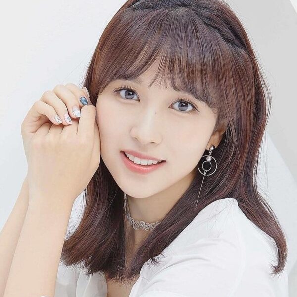 TWICE(トゥワイス)ミナの最新髪型！やり方や美容室でのオーダー方法を紹介