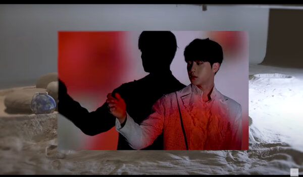 BTS ジン(キムソクジン)が自身で作詞作曲したソロ曲「moon」！歌に込められた思いや歌詞の意味までご紹介！