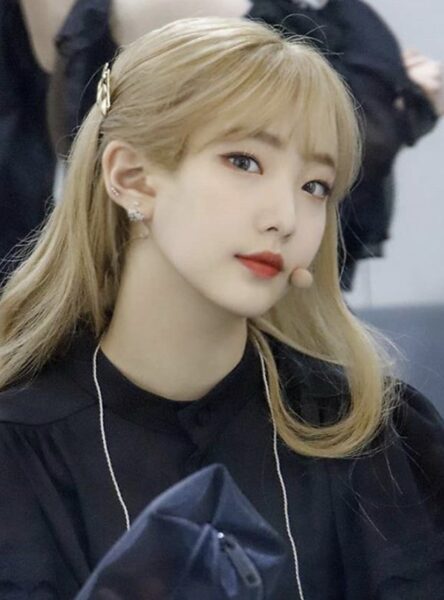Loona(今月の少女)メンバーのプロフィール!年齢や身長・誕生日など