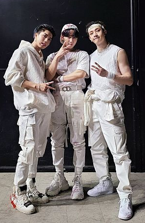 StrayKids(スキズ)バンチャンのプロフィール!身長、誕生日、血液型などご紹介!