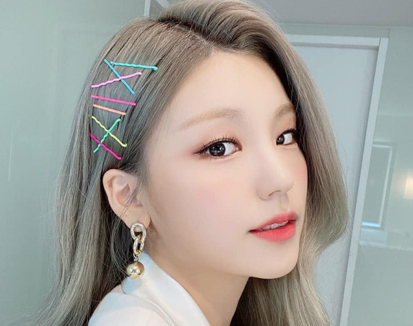 StrayKids(スキズ)ヒョンジンの兄弟構成を調査！一人っ子？イェジとは双子？