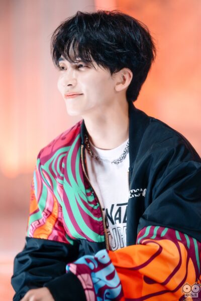 SEVENTEEN(セブチ)ジョンハンはなぜ長髪だった？いつまで？髪型の歴史を紹介！