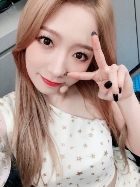 宇宙少女でセンターやメインボーカル、メインダンサーを担当しているのは誰？