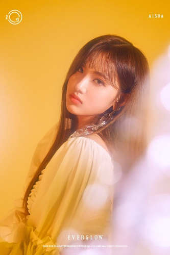 EVERGLOW(エバーグロウ)のメンバーの本名やあだ名の調査！ハングル表記もご紹介！