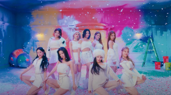 fromis_9(プロミスナイン)のデビュー曲、代表曲、人気曲、おすすめ曲をご紹介!