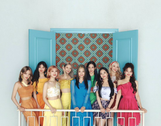 fromis_9(プロミスナイン)のデビュー曲、代表曲、人気曲、おすすめ曲をご紹介!