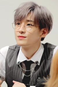 SEVENTEEN(セブチ)ウォヌは視力が悪い?眼鏡のブランドはクロムハーツ!