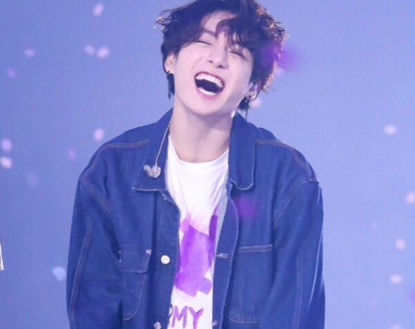 BTSジョングクのソロ曲「Still With You」はテテもカバーし話題に!和訳や歌詞の意味までご紹介!