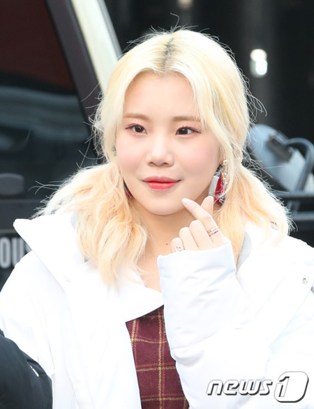 MOMOLAND(モモランド)メンバーのプロフィール！年齢や出身、誕生日など