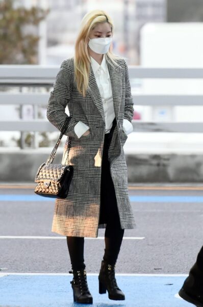 TWICE(トゥワイス)ダヒョンの私服コーデがおしゃれ！スニーカーのブランドは？