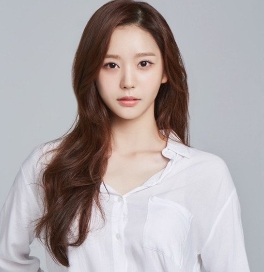 Hello Venus(ハロービーナス)の解散理由!脱退したメンバーの現在も調査!