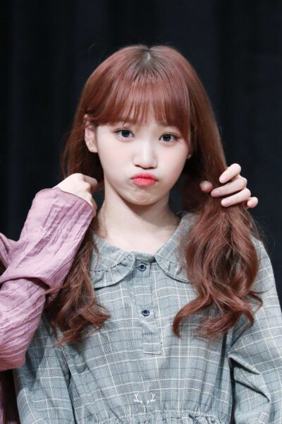 ルセラフィム(LE SSERAFIM)キムチェウォンのプロフィール！誕生日や年齢・血液型など