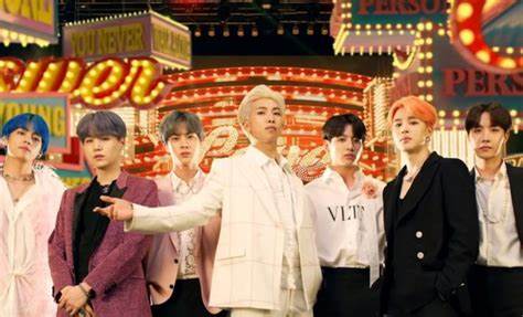 BTSのboy with luvで一緒に歌っている女性は誰?歌詞の意味までご紹介します!