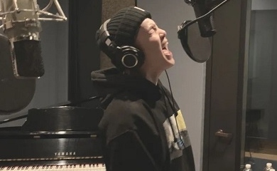 BTS シュガ(SUGA:ユンギ)のソロ曲Seesawはダンスも話題！歌詞の意味までご紹介！