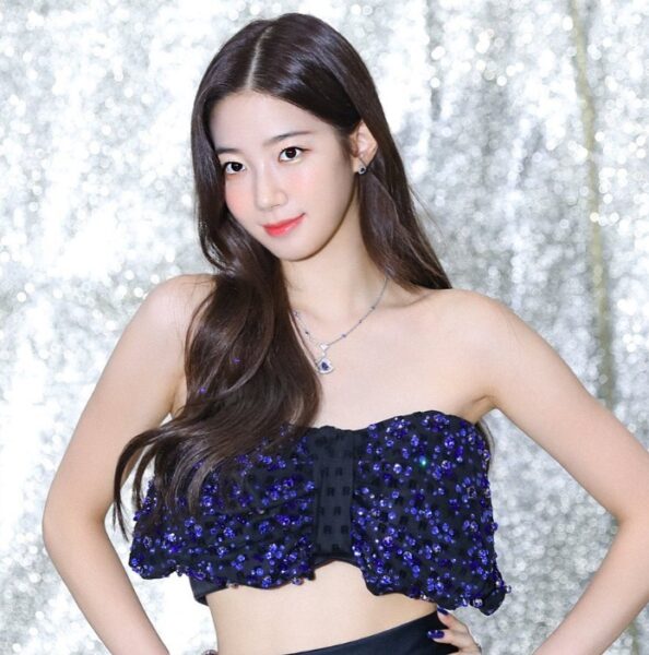 ルセラフィム(LE SSERAFIM)カズハが韓国で大人気！理由はスタイルの良さ？