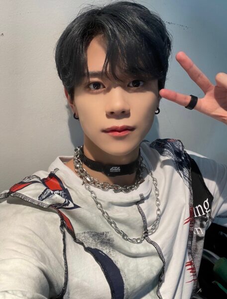 INI(アイエヌアイ) 藤牧京介のプロフィール紹介！身長・体重・誕生日・好きな食べ物は？