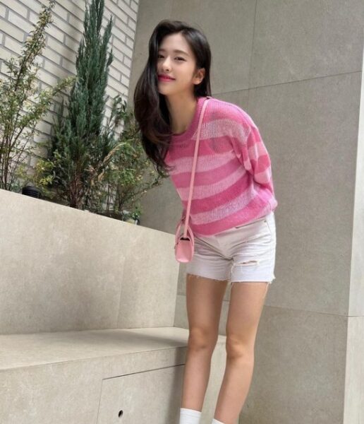 IVE(アイブ)ユジン！美人で可愛い！魅力がたくさん♪人気の理由とは？