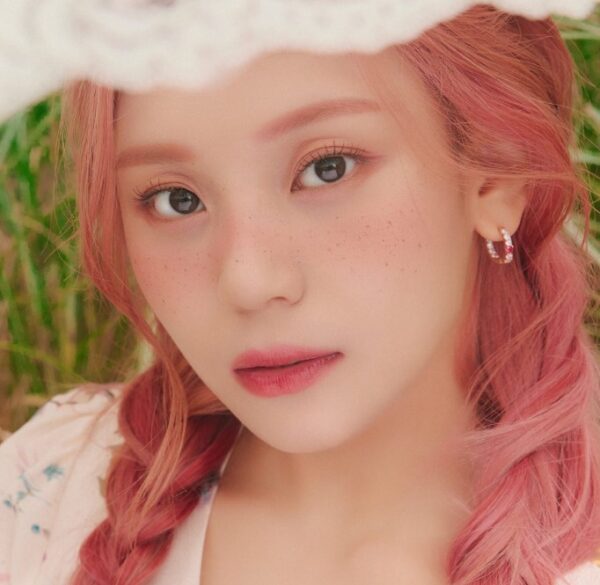 VIVIZ(ビビジ)メンバーのポジションやメンバーカラーは?リーダーは誰?