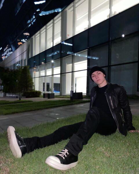 SEVENTEEN(セブチ)バーノンの最終学歴は中卒って本当？自主退学をしてホームスクーリング？