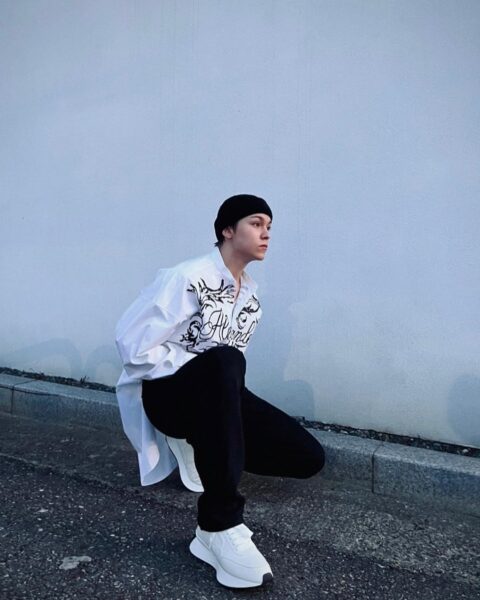 SEVENTEEN(セブチ)バーノンの最終学歴は中卒って本当？自主退学をしてホームスクーリング？