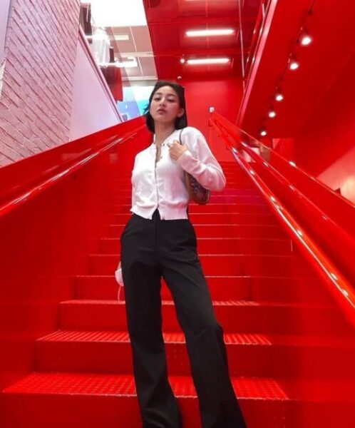 TWICE(トゥワイス)ジヒョの可愛い写真が見たい!インスタ本物公式アカはある?