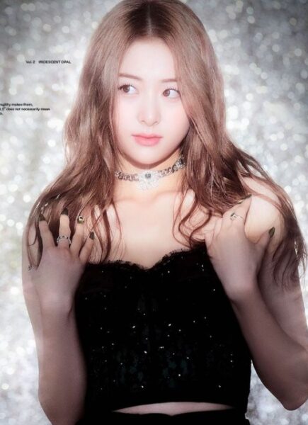 ルセラフィム(LE SSERAFIM)ホユンジンの公式インスタやツイッターのアカウントはあるの？