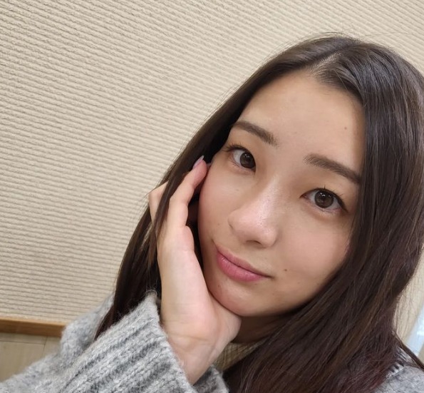 TWICE(トゥワイス)ダヒョンに似てる芸能人は？足立梨花や福地桃子が似てる？