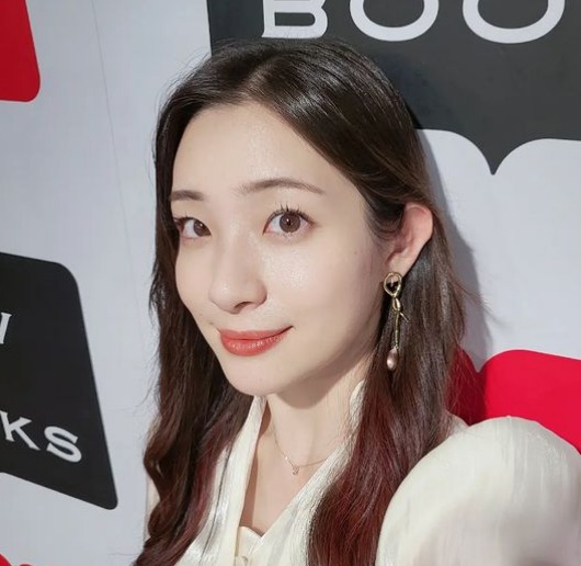 TWICE(トゥワイス)ダヒョンに似てる芸能人は？足立梨花や福地桃子が似てる？