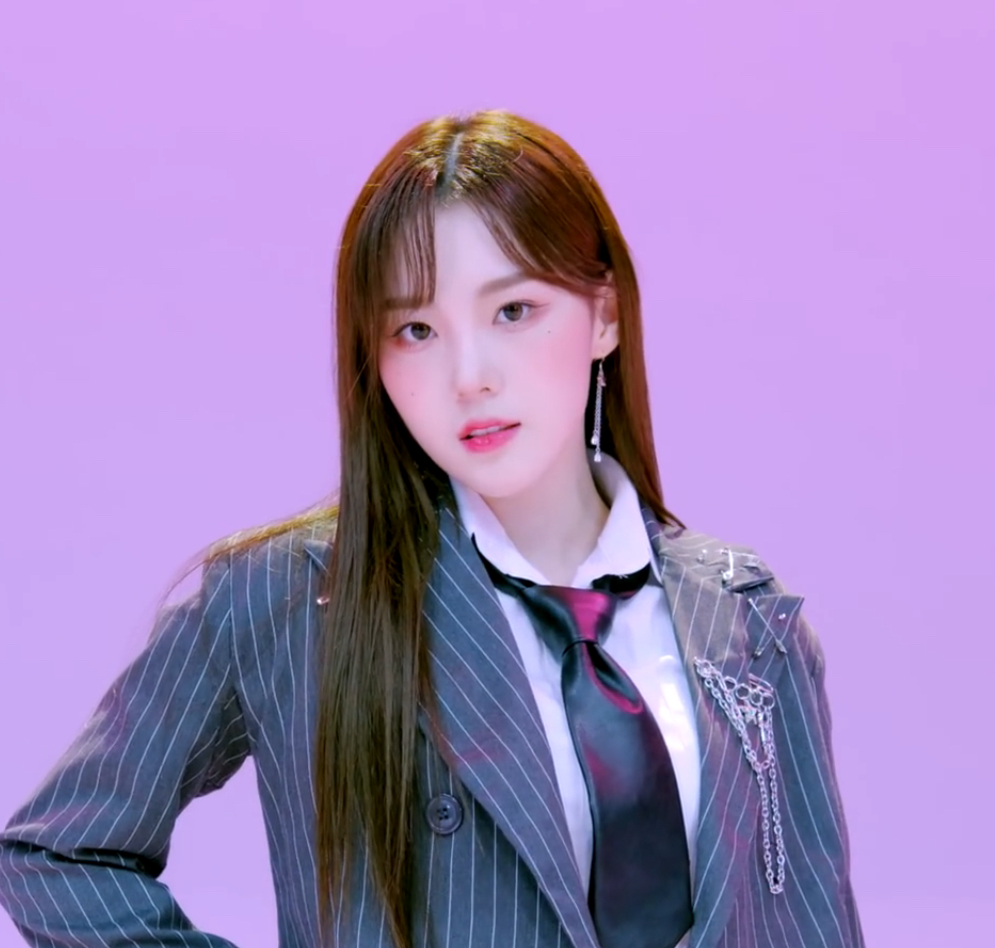 kep1er(ケプラー)チェヒョンのかわいい写真や画像まとめ!ライブの様子も