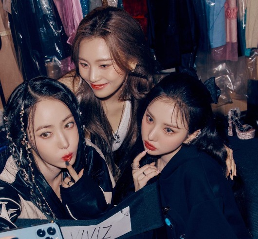 VIVIZ(ビビジ)元グループはgirlfriend？解散し再デビューしたって本当？