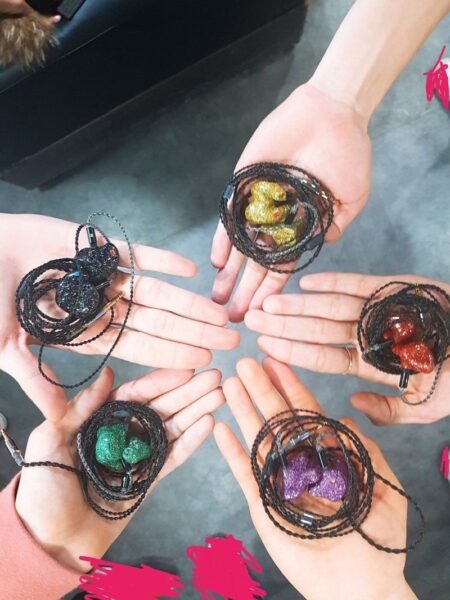 TXTトゥバ(tomorrow x together)グループ名の由来やグループカラーは？コンセプトも紹介