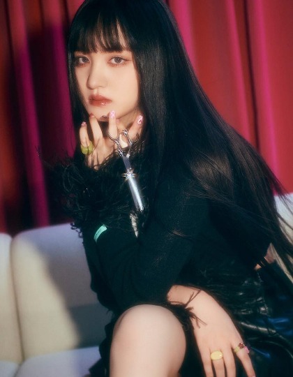 IVE(アイブ)メンバーの絵文字や動物は?グループカラーやメンバーカラーも調査!