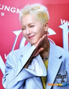 韓国アイドル(k-pop)にファンレター送ったら捨てずに読んでくれて返事はくるの?手紙の送り方も!