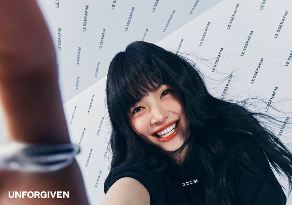 ルセラフィム(LE SSERAFIM)キムチェウォンの家族構成!母親が女優?双子説も検証