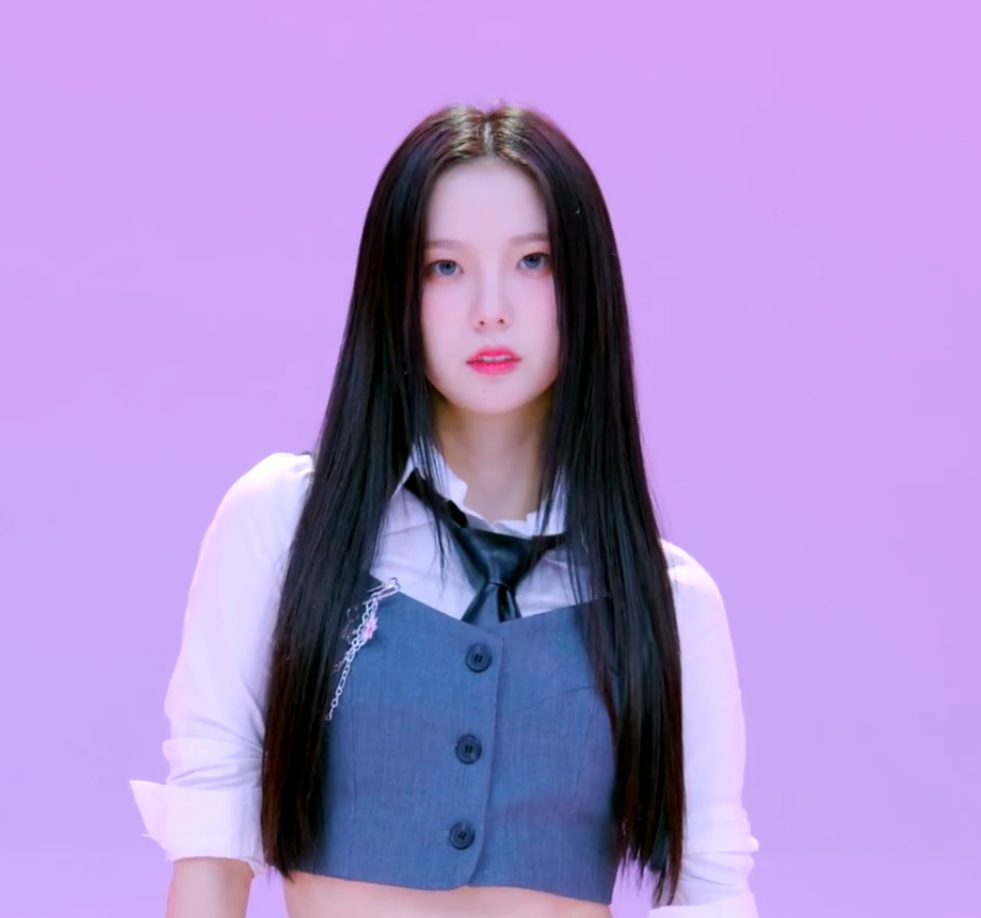 kep1er(ケプラー)ユジンに熱愛彼氏の噂?匂わせ写真についても調査!