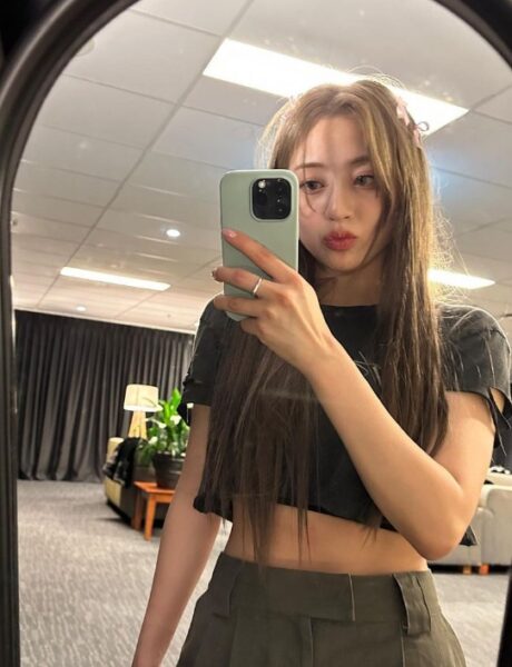 TWICE(トゥワイス)ジヒョは性格が優しいしかっこいい！尊敬される理由も調査