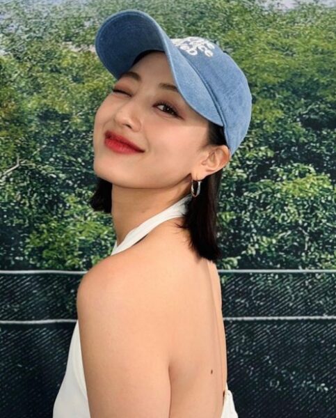 TWICE(トゥワイス)ジヒョは性格が優しいしかっこいい！尊敬される理由も調査