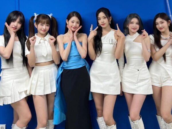 IVE(アイブ)公式のグッズやペンライトはどこで買う？調査！