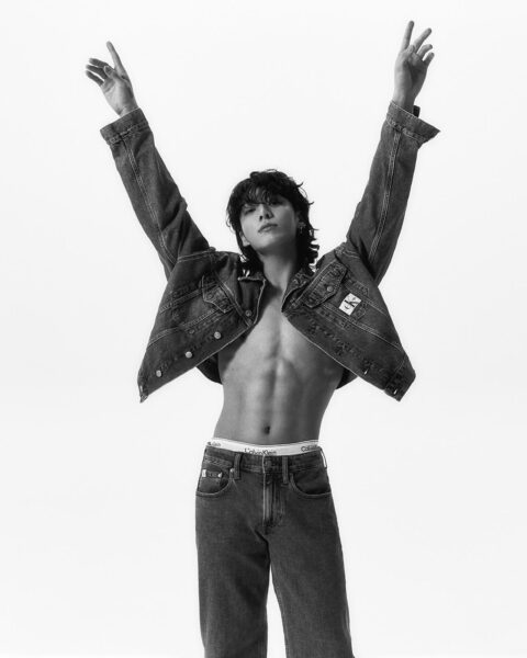 BTSにとってARMYとは？由来や誕生日を振り返り！