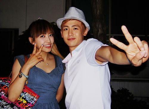 2PMニックンの彼女はビクトリア?現在は結婚して子供がいる?