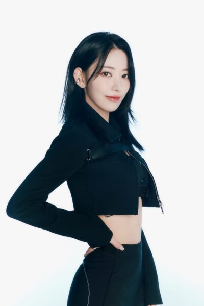 ルセラフィム(LE SSERAFIM)カズハの家族構成!高知の実家はお金持ちって本当?