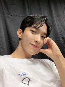 SEVENTEEN(セブチ)ドギョムの家族構成!お姉さんの年齢や名前、写真は?