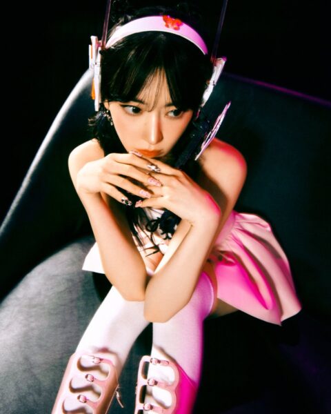 ルセラフィム(LE SSERAFIM)カズハはクール系メイク!コスメやスキンケアを調査