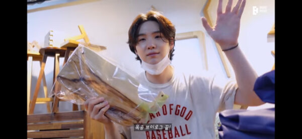 BTSシュガ(ユンギ)着用の私服や靴・スニーカーのブランドは?