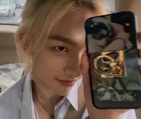 straykids(スキズ)ヒョンジンの愛用アクセサリー・香水・スマホケースを調べてみた！