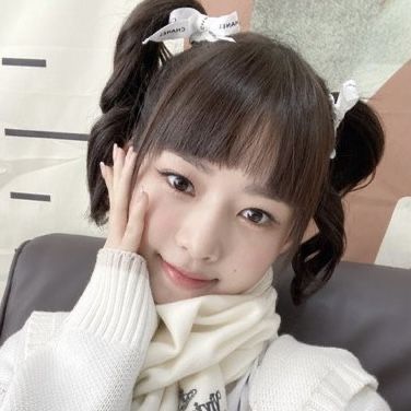 IVE(アイヴ)レイの髪型まとめ!今までの髪色やヘアアレンジ、オーダーの仕方まで!