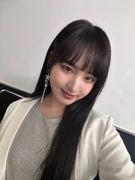 IVE(アイブ)リズの国籍は韓国?出身はどこ?ハーフや日本人という噂について!