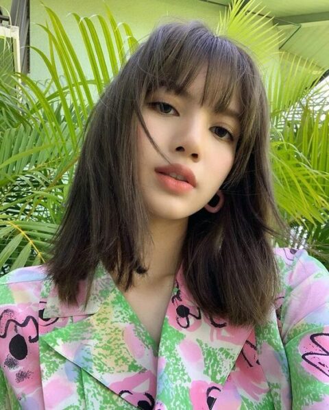 BLACKPINK(ブラックピンク)リサに似ている人を調査！小松菜奈？池田エライザ？