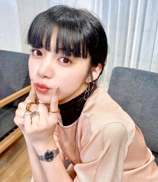 BLACKPINK(ブラックピンク)リサに似ている人を調査！小松菜奈？池田エライザ？